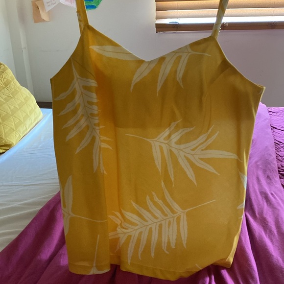 Sig Zane Blouse - Picture 3 of 5